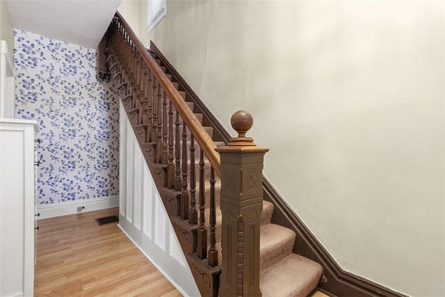 219 Railroad Ave, Carnegie, PA 15106