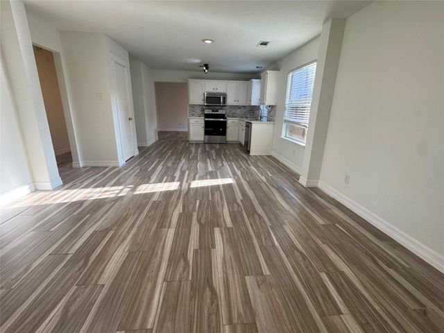 11927 Mule Springs Drive, Houston, TX 77034