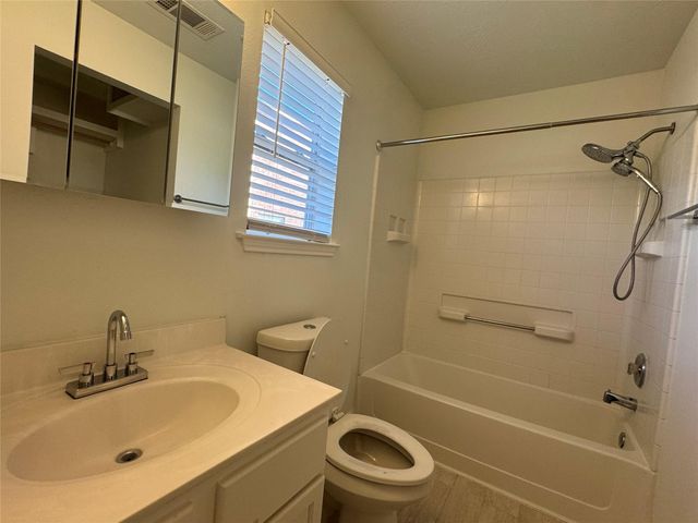 11927 Mule Springs Drive, Houston, TX 77034