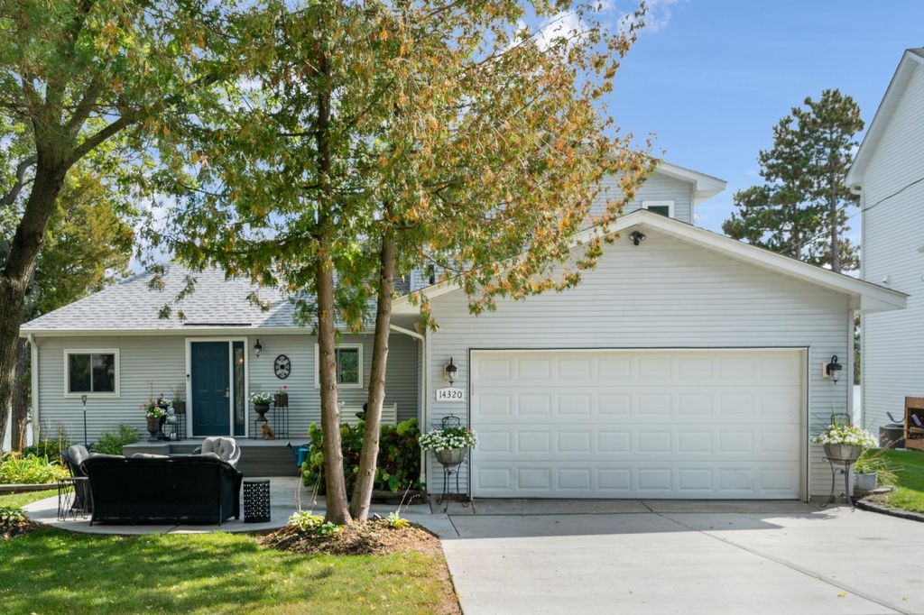 14320 284th Avenue NW, Zimmerman, MN 55398