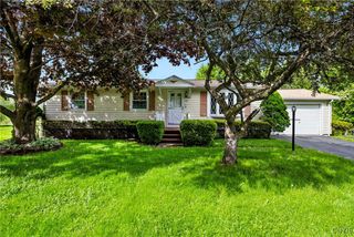829 Franklin Street, Skaneateles, NY 13152