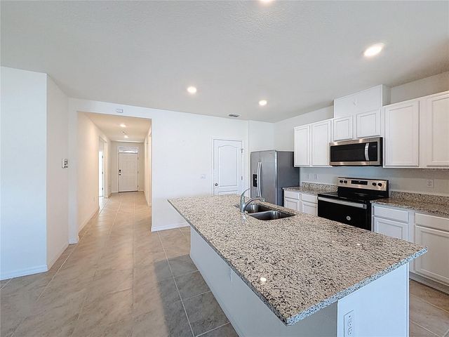 3344 MYSTIC POND LOOP, Lakeland, FL 33811