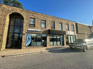 5425 W 95th Street, Oak Lawn, IL 60453