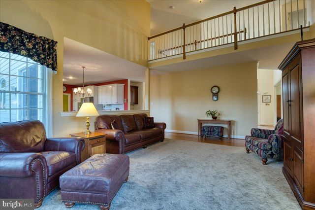 105 BRIMFUL DR, Phoenixville, PA 19460