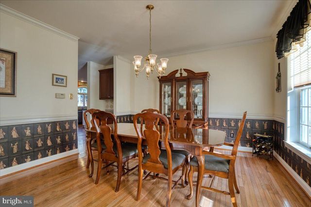 105 BRIMFUL DR, Phoenixville, PA 19460