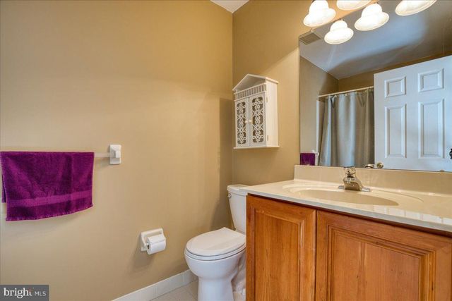 105 BRIMFUL DR, Phoenixville, PA 19460