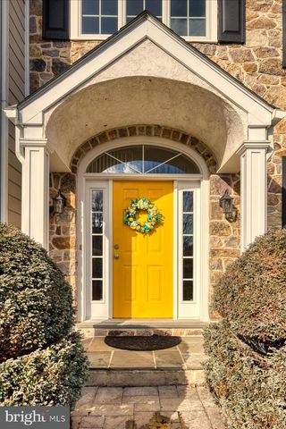 105 BRIMFUL DR, Phoenixville, PA 19460