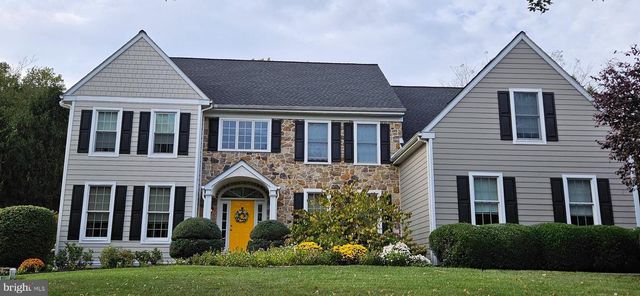 105 BRIMFUL DR, Phoenixville, PA 19460