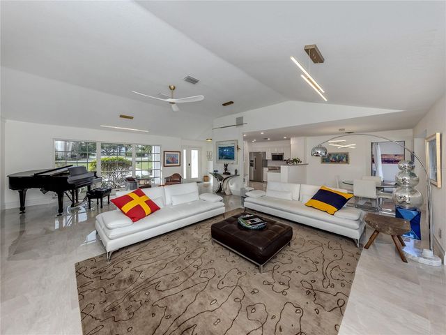 396 BAYSHORE DRIVE, Venice, FL 34285