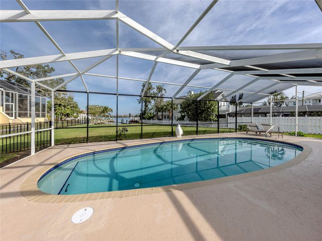 396 BAYSHORE DRIVE, Venice, FL 34285
