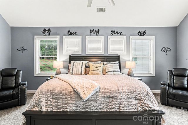 172 Shinnville Ridge Lane, Mooresville, NC 28115