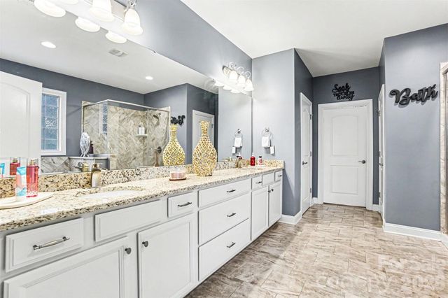 172 Shinnville Ridge Lane, Mooresville, NC 28115