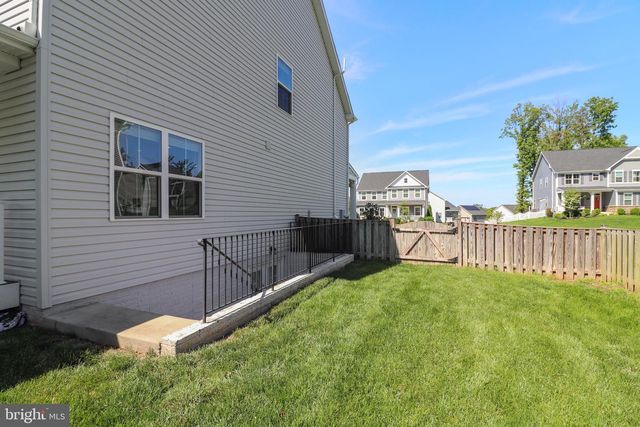15179 HAYMARKET LANDING DR, Haymarket, VA 20169