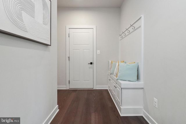 15179 HAYMARKET LANDING DR, Haymarket, VA 20169