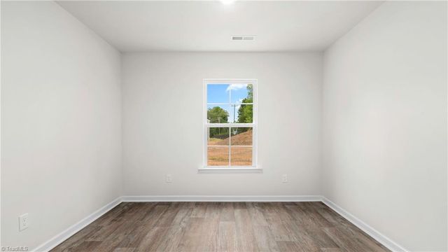 117 Greenbrier Way, Stoneville, NC 27048