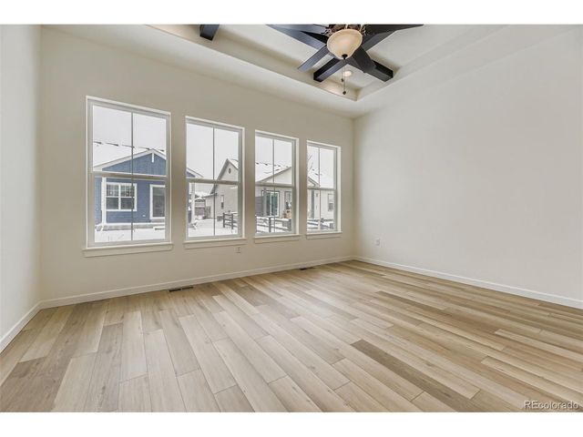 8902 S Riviera Way, Aurora, CO 80016