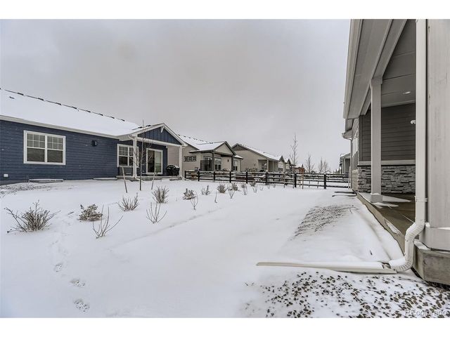 8902 S Riviera Way, Aurora, CO 80016