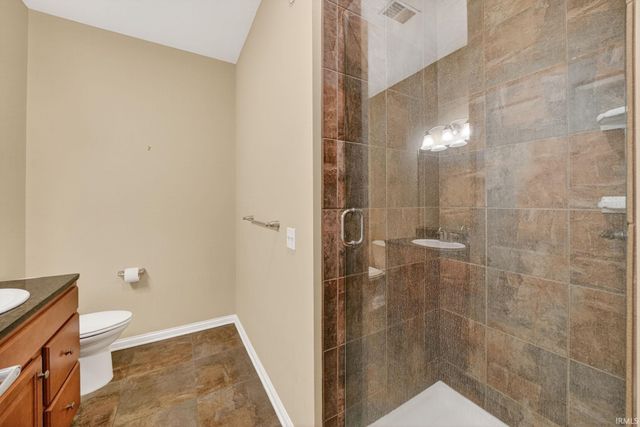 1145 Napoleon St Apt 206, South Bend, IN 46617