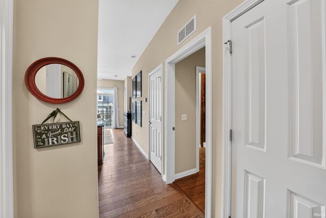 1145 Napoleon St Apt 206, South Bend, IN 46617