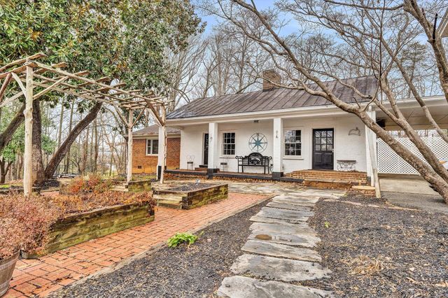 50 FLOYD AVE, Rocky Mount, VA 24151