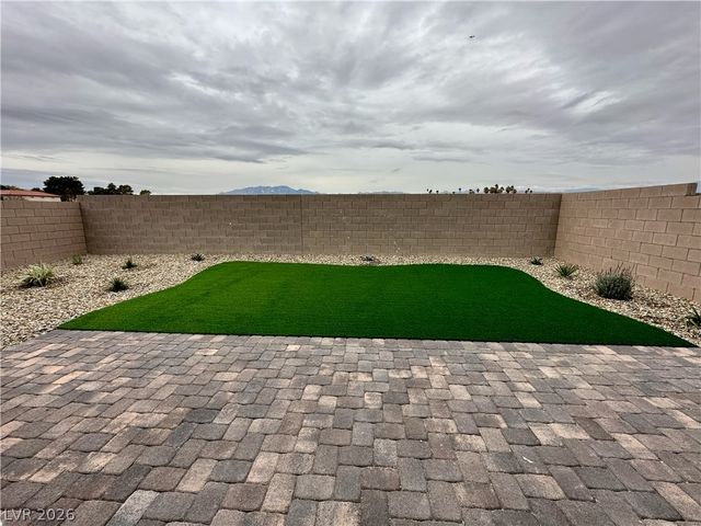 8683 Vermont Vista Street, Las Vegas, NV 89113