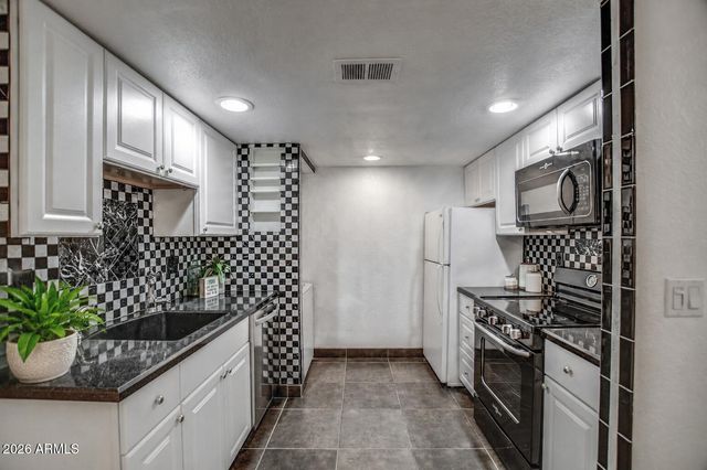 729 W COOLIDGE Street 110, Phoenix, AZ 85013