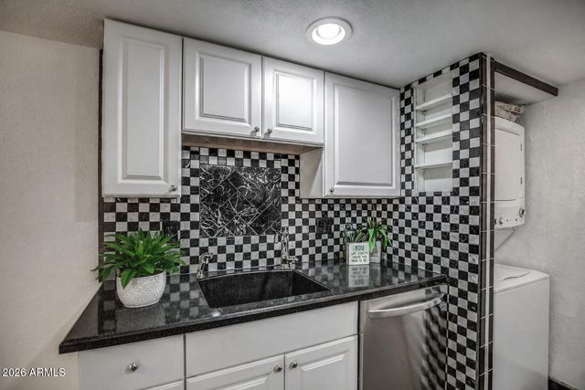 729 W COOLIDGE Street 110, Phoenix, AZ 85013