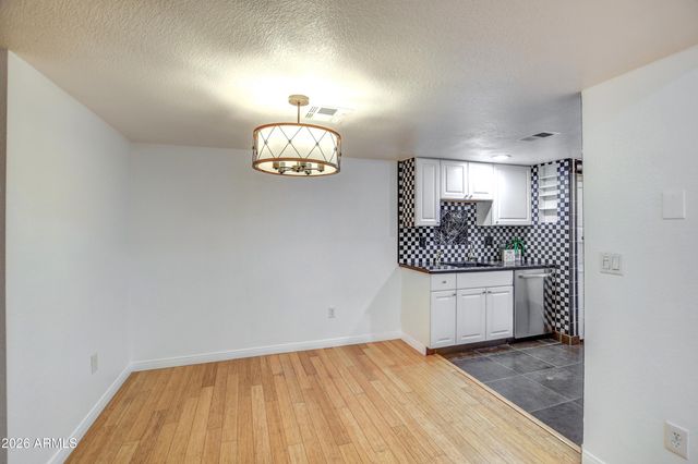 729 W COOLIDGE Street 110, Phoenix, AZ 85013
