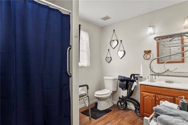 2114 Woodland Road, Tuscaloosa, AL 35404