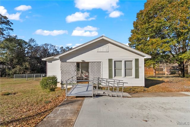 2114 Woodland Road, Tuscaloosa, AL 35404