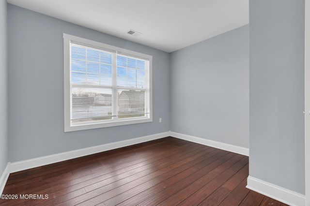 4 Conor Court, Bayville, NJ 08721