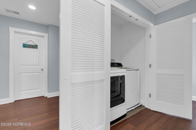 4 Conor Court, Bayville, NJ 08721