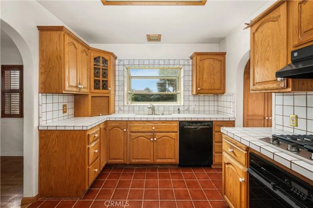 5703 Kauffman Avenue, Temple City, CA 91780