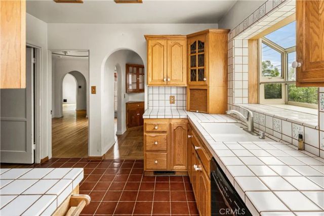 5703 Kauffman Avenue, Temple City, CA 91780