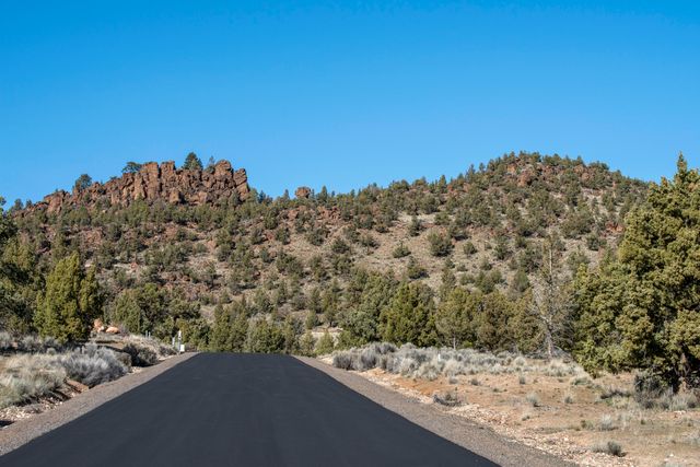 9868 SE Pavati Drive, Prineville, OR 97754