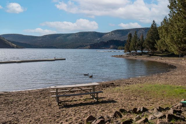 9868 SE Pavati Drive, Prineville, OR 97754