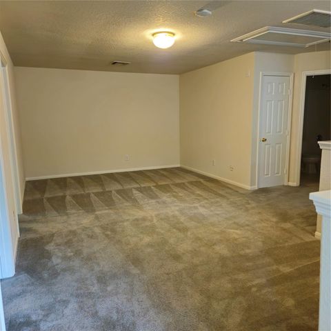 42 Drifting Shadows Circle, Conroe, TX 77385