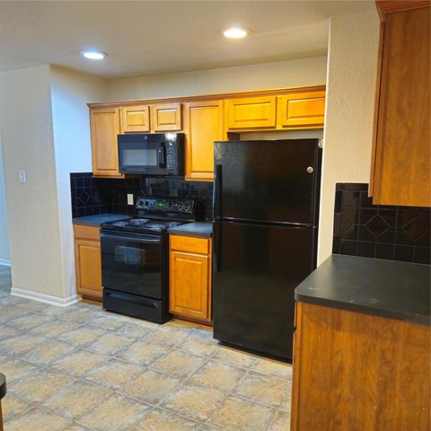 42 Drifting Shadows Circle, Conroe, TX 77385