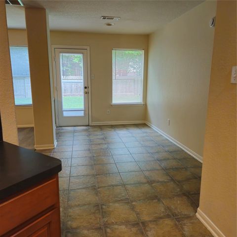 42 Drifting Shadows Circle, Conroe, TX 77385