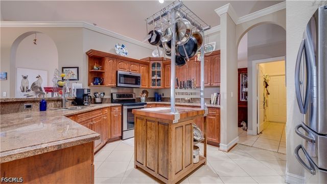 3608 NW 3rd ST, Cape Coral, FL 33993