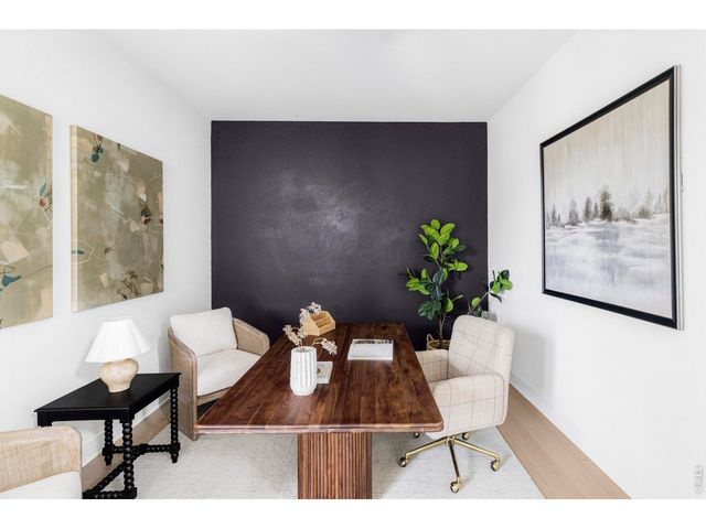 6638 S White Crow Ct, Aurora, CO 80016