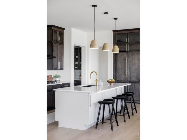 6638 S White Crow Ct, Aurora, CO 80016
