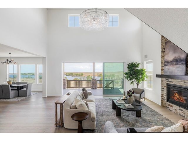 6638 S White Crow Ct, Aurora, CO 80016