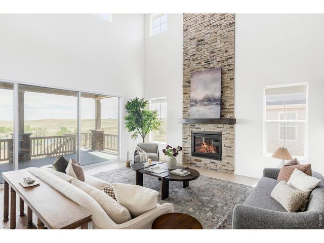 6638 S White Crow Ct, Aurora, CO 80016