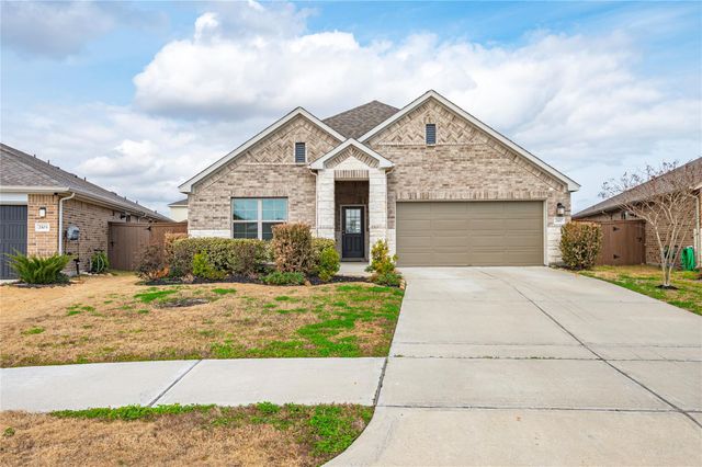 2107 Santa Ana Way, Baytown, TX 77523