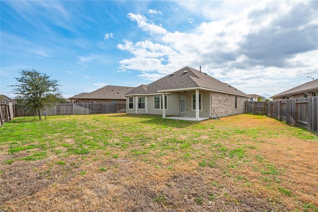 2107 Santa Ana Way, Baytown, TX 77523