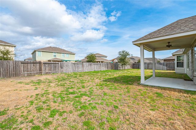 2107 Santa Ana Way, Baytown, TX 77523