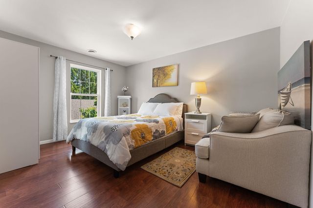 875 Forest Glen Drive, Valparaiso, IN 46385