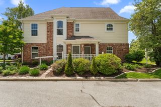875 Forest Glen Drive, Valparaiso, IN 46385