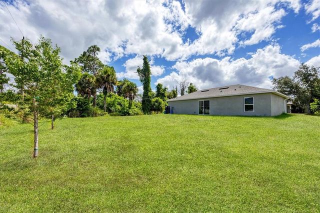 8444 OCTAVIUS AVENUE, North Port, FL 34287